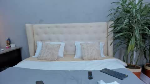 Stephane Rouss online show from September 10, 7:58 pm