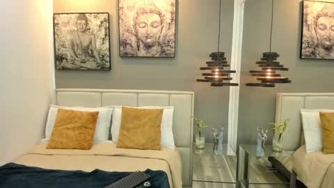 Stephane Rouss online show from November 11, 9:04 pm