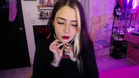 Snapshot of stephani_rousso chatting on May 24, 11:10 pm joha cosmo online show from May 24, 11:10 pm