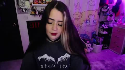 Snapshot of stephani_rousso chatting on July 22, 11:07 pm joha cosmo online show from July 22, 11:07 pm