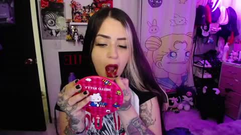 Snapshot of stephani_rousso chatting on July 26, 11:33 pm joha cosmo online show from July 26, 11:33 pm
