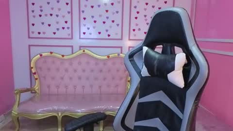 Stephania online show from September 9, 11:32 am