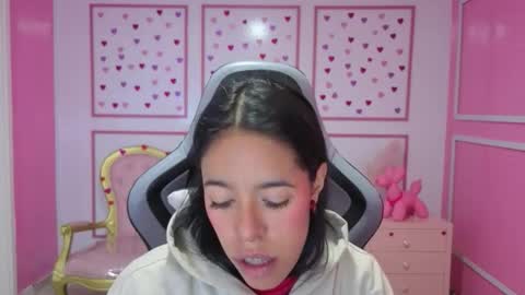 Stephania online show from September 10, 11:32 am