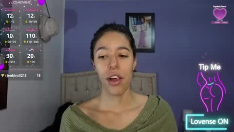 Stephania online show from June 2, 3:25 pm