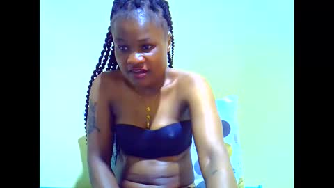 Snapshot of stephanieeh chatting on April 16, 6:36 am stephanieeh online show from April 16, 6:36 am