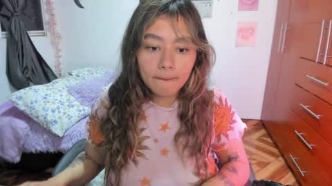 Stephanie  online show from April 2, 11:46 pm