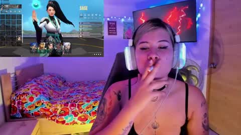 Stephany  independient model  online show from January 22, 12:38 am