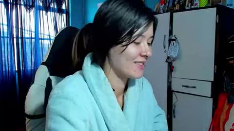 Stephany  independient model  online show from May 29, 1:20 pm