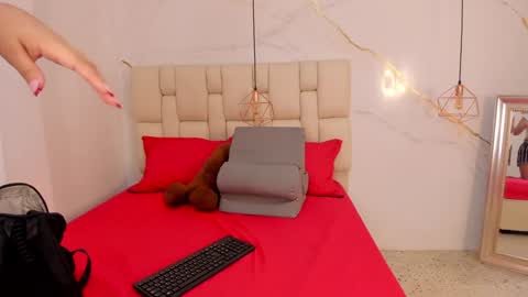 Stefanny online show from January 21, 9:46 pm