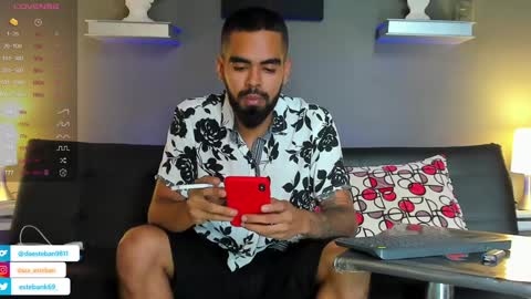 Snapshot of stephenbrown_ chatting on February 2, 9:02 pm ................ online show from February 2, 9:02 pm