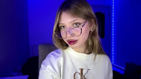 Stef online show from February 27, 3:34 pm