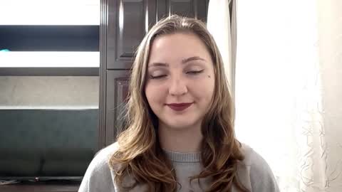 Stephanie online show from December 19, 5:20 pm