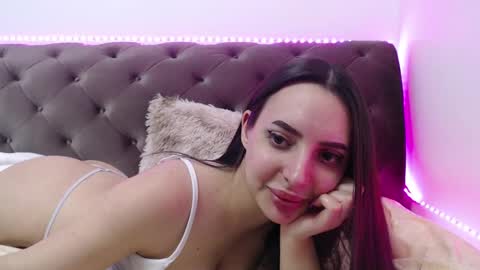 StepMommy19 online show from January 25, 10:18 pm