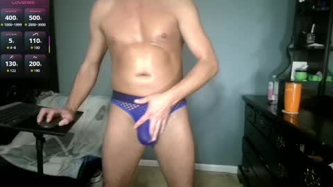 Snapshot of steveandhisdick chatting on September 11, 3:50 am Im Yours online show from September 11, 3:50 am