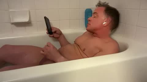 Snapshot of stevehardick88 chatting on March 28, 3:06 am Sexy8indicksteve online show from March 28, 3:06 am