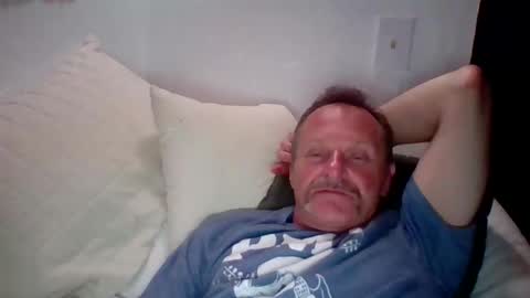 steven626708 online show from March 31, 2:46 am