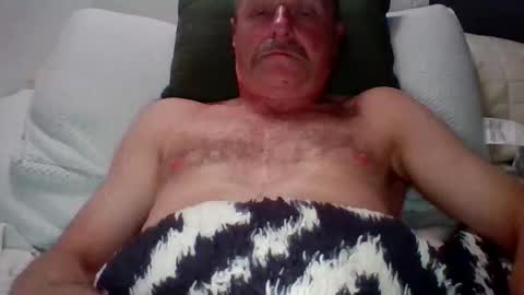 steven626708 online show from April 6, 5:52 am