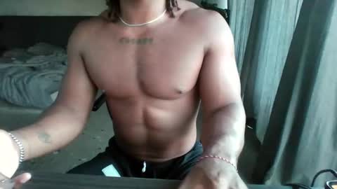 Snapshot of stevenbr359 chatting on November 16, 10:26 pm stevenbr359 online show from November 16, 10:26 pm