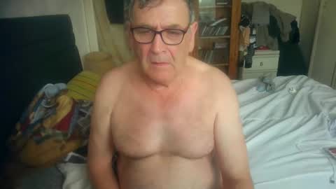 Snapshot of stevencharles54 chatting on March 20, 2:11 pm slave for computer control online show from March 20, 2:11 pm