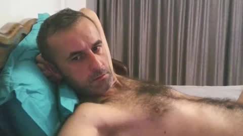Snapshot of stevenpit chatting on October 1, 5:24 am stevenpit online show from October 1, 5:24 am