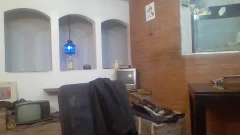 Snapshot of stevenson988 chatting on May 7, 12:27 am stevenson988 online show from May 7, 12:27 am