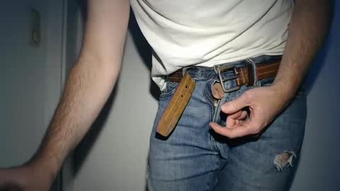 Snapshot of steveo_85 chatting on January 18, 3:05 pm white beef online show from January 18, 3:05 pm