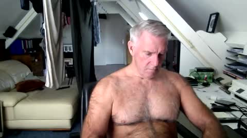 stevetwo online show from September 22, 11:23 am