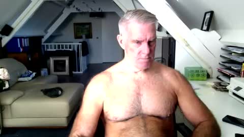 stevetwo online show from November 17, 12:55 pm