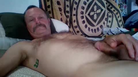 steviehard7 online show from December 22, 3:20 pm