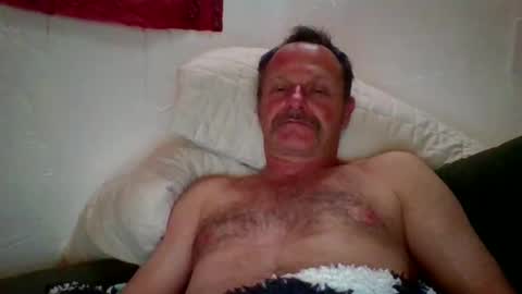 steviehard7 online show from January 12, 5:56 am