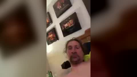 Snapshot of steviehardcock71 chatting on August 10, 12:58 am steviehardcock71 online show from August 10, 12:58 am