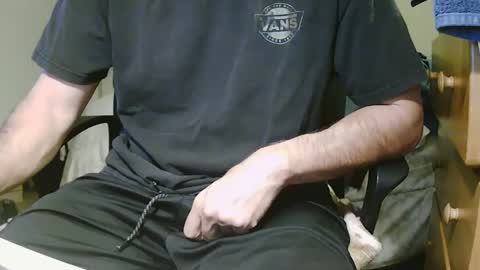 Chillguy online show from October 13, 4:01 am