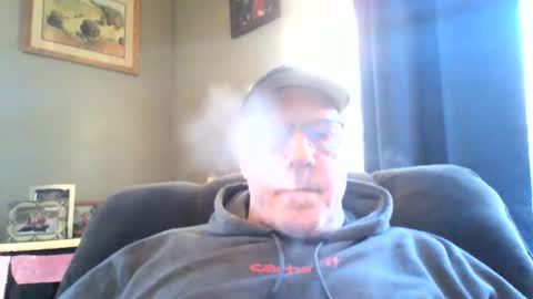 Snapshot of stew1014 chatting on January 17, 2:07 pm bobby online show from January 17, 2:07 pm