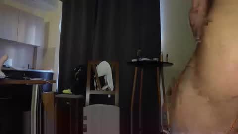 Snapshot of stewart_benzo chatting on April 1, 1:41 pm Stewart Barnz online show from April 1, 1:41 pm