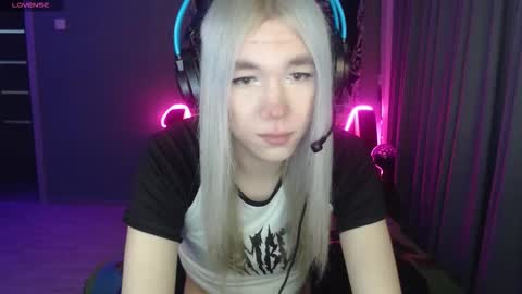 Snapshot of stiff_boys chatting on February 19, 5:31 pm Steve online show from February 19, 5:31 pm