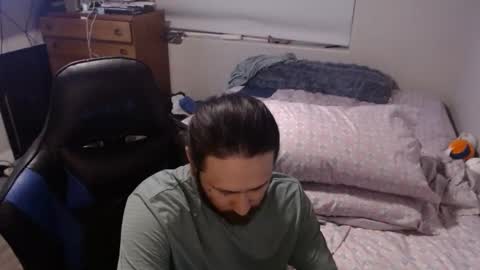 stiffcock4269 online show from April 10, 11:04 am