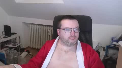 Oliver online show from December 17, 7:36 am