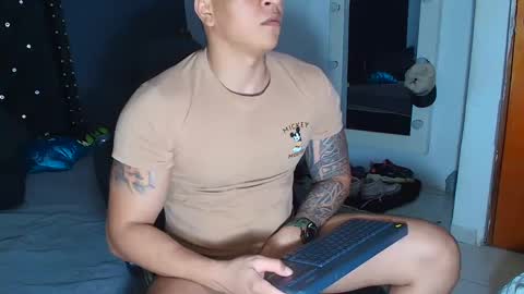 stily online show from September 12, 3:17 am