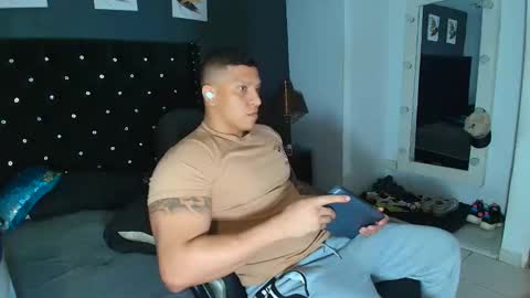 stily online show from September 22, 2:24 am