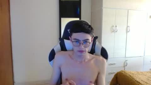 stiv_grant online show from January 28, 7:42 pm