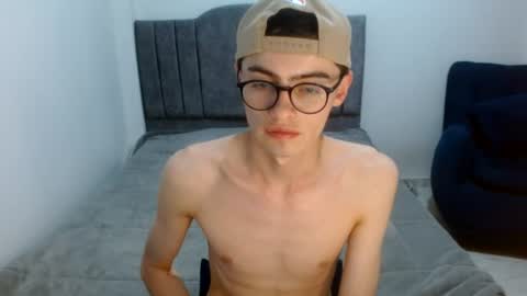 stiv_grant online show from June 17, 12:18 pm