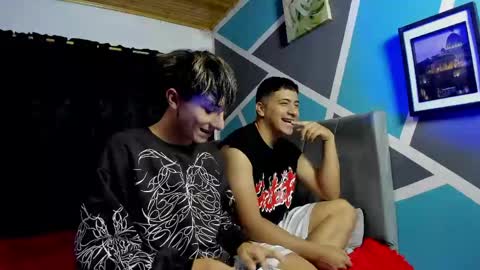 Stiven  online show from June 1, 2:24 am