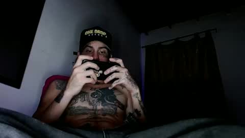 Snapshot of stivenunivers996 chatting on February 9, 2:06 am stiven online show from February 9, 2:06 am