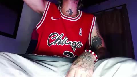 Snapshot of stivenunivers996 chatting on February 27, 4:20 am stiven online show from February 27, 4:20 am