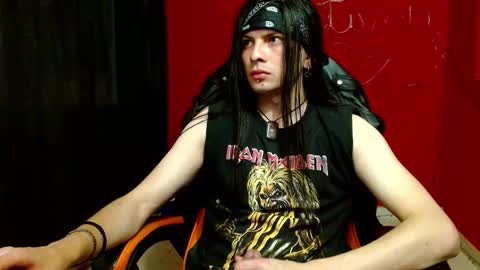 Snapshot of stivnhot chatting on March 14, 12:28 am stivnhot online show from March 14, 12:28 am