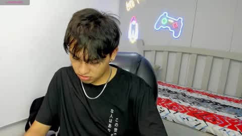 Stiwen online show from October 30, 3:57 pm