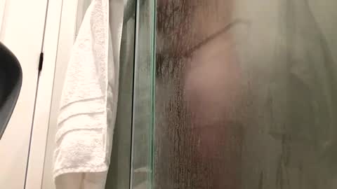 Snapshot of stlhotwifeguy chatting on December 31, 3:42 pm stlhotwifeguy online show from December 31, 3:42 pm