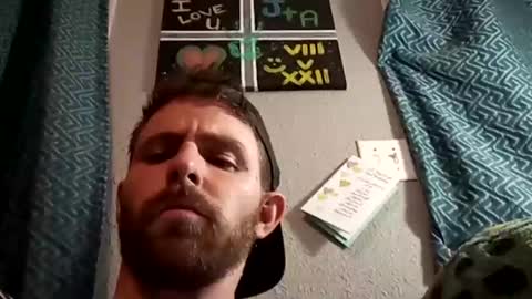 Oval2022 online show from December 4, 8:01 am