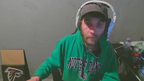 stonedpanda77 online show from December 4, 4:10 am