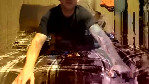 Snapshot of stonedrob chatting on March 3, 3:41 am Stonedrob online show from March 3, 3:41 am